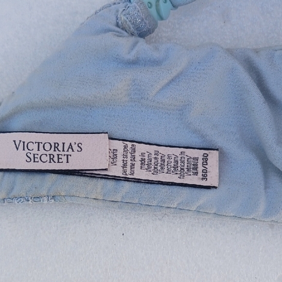 VICTORIA'S SECRET Light Blue Lace Trim Bra - Picture 6 of 7